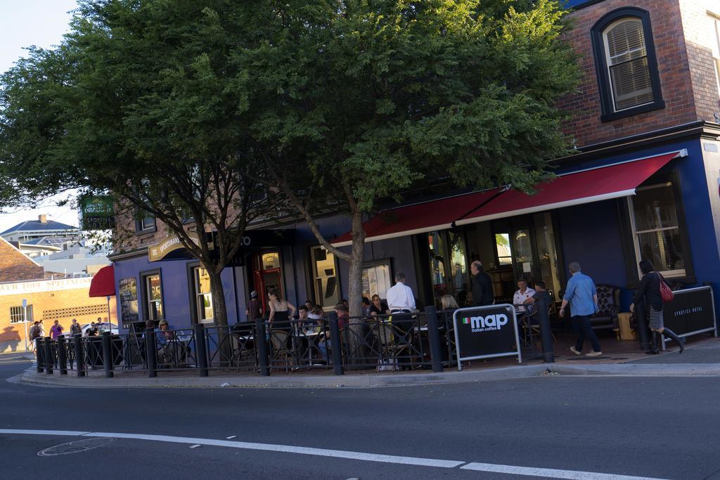 Twofourtwo Boutique Apartments Launceston Exterior foto