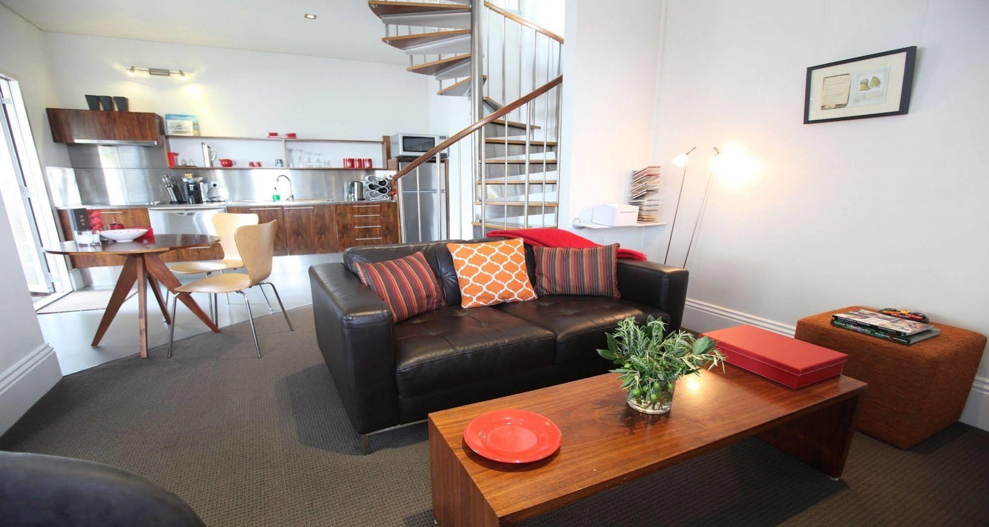 Twofourtwo Boutique Apartments Launceston Exterior foto